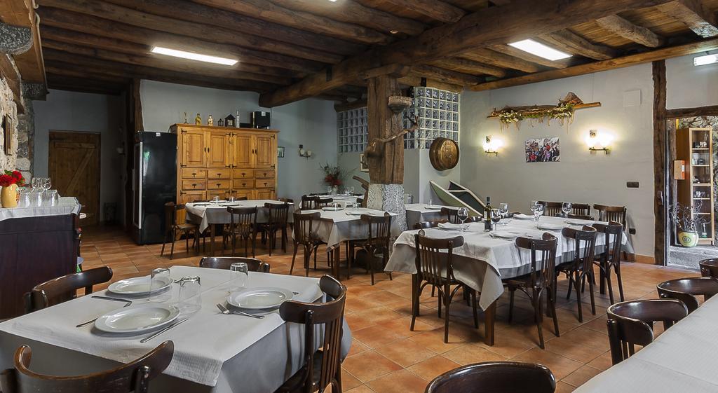 זסטואה Casa Rural Restaurante Aranburu מראה חיצוני תמונה