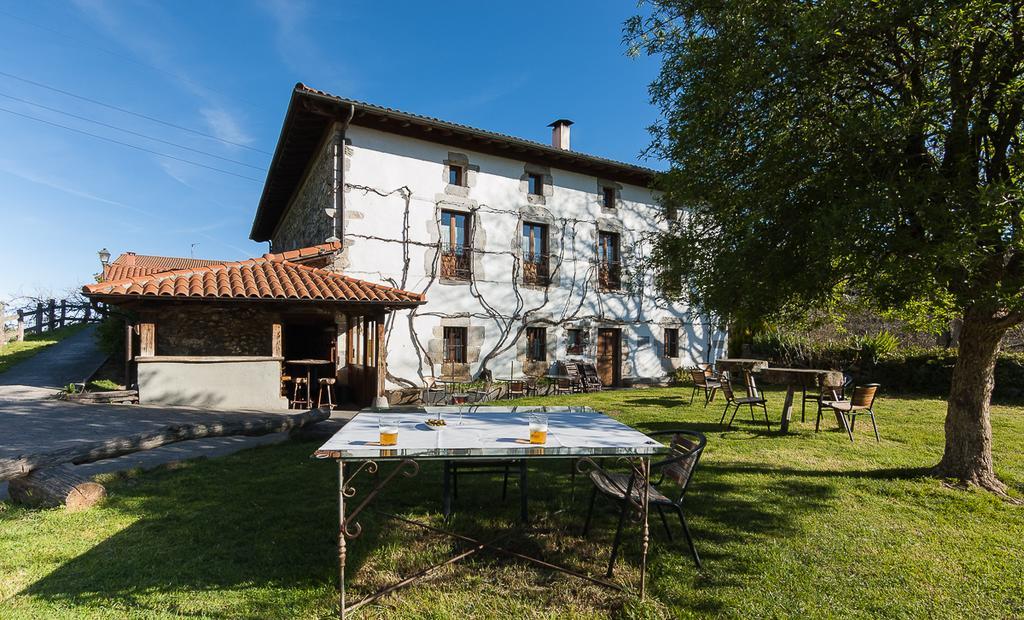 זסטואה Casa Rural Restaurante Aranburu מראה חיצוני תמונה